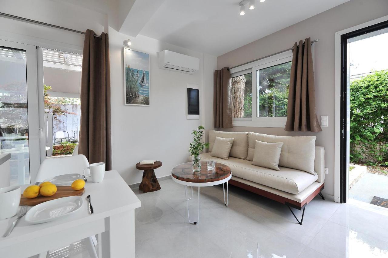 Alekos Luxury Suites Free 24H Transportation From - To Airport أرتيميدا المظهر الخارجي الصورة