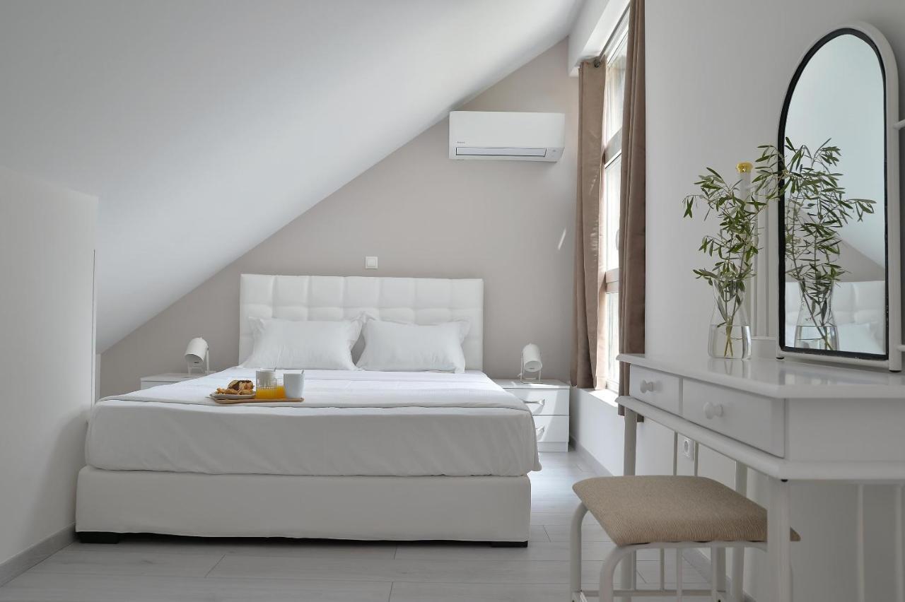 Alekos Luxury Suites Free 24H Transportation From - To Airport أرتيميدا المظهر الخارجي الصورة